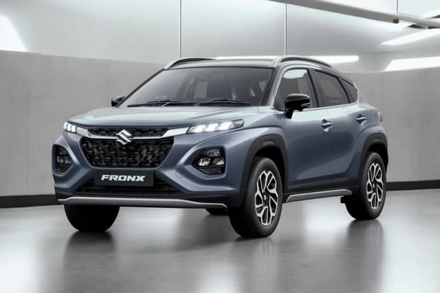 Maruti Suzuki Fronx Bluish Black / Splendid Silver (dual Tone) Color Image